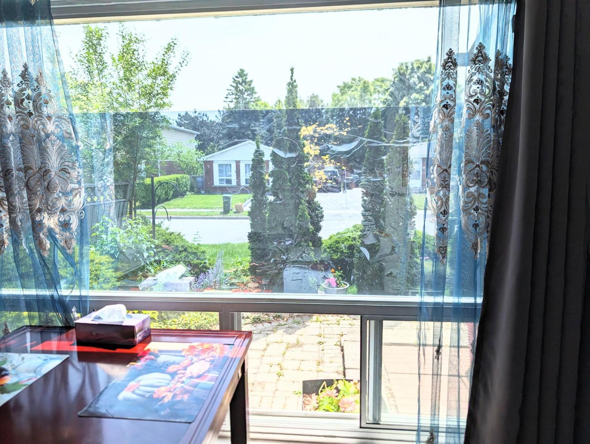 Renovated Cozy Bedroom With Private Washroom Toronto Zewnętrze zdjęcie